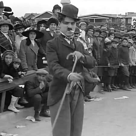 The Kid Auto Race in Venice, Charlie Chaplin, 1914